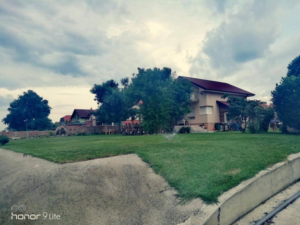 Vila Maza Smederevo Exterior photo